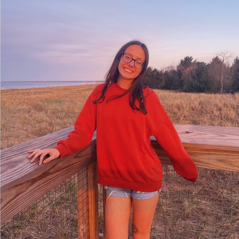 Meet your Posher, Madison